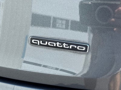 2022 Audi Q5 45 S line Premium quattro