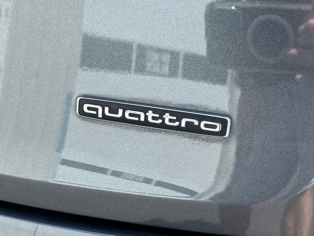 2022 Audi Q5 45 S line Premium quattro