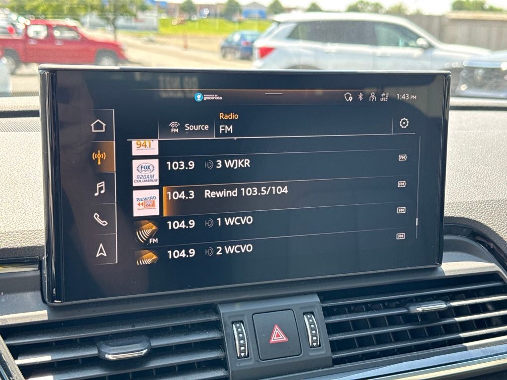 2022 Audi Q5 45 S line Premium quattro