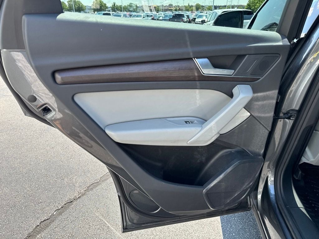 2022 Audi Q5 45 S line Premium quattro