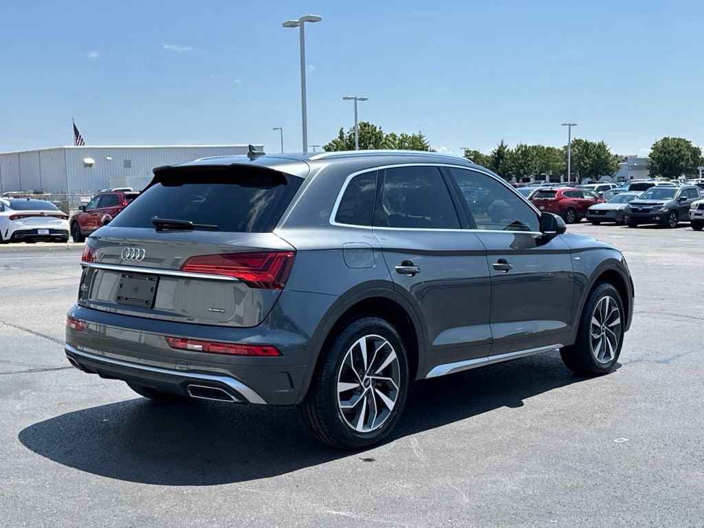 2022 Audi Q5 45 S line Premium quattro