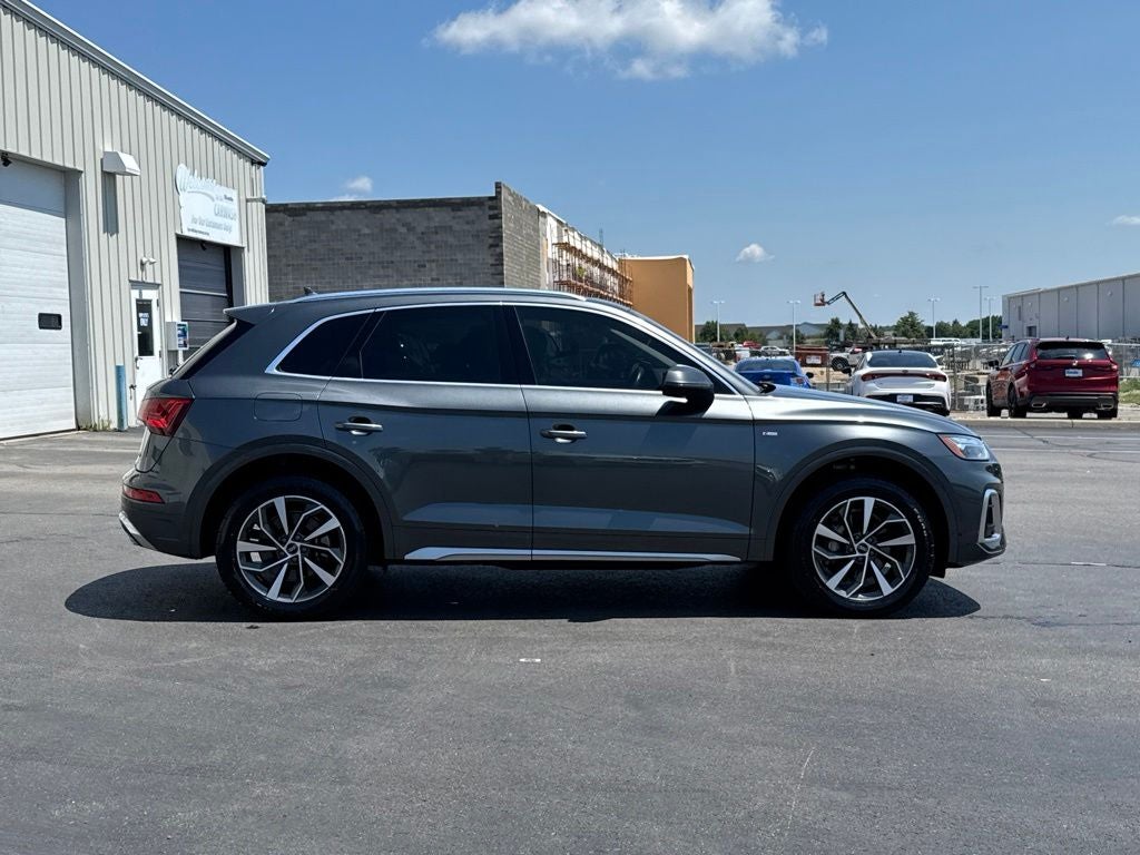 2022 Audi Q5 45 S line Premium quattro