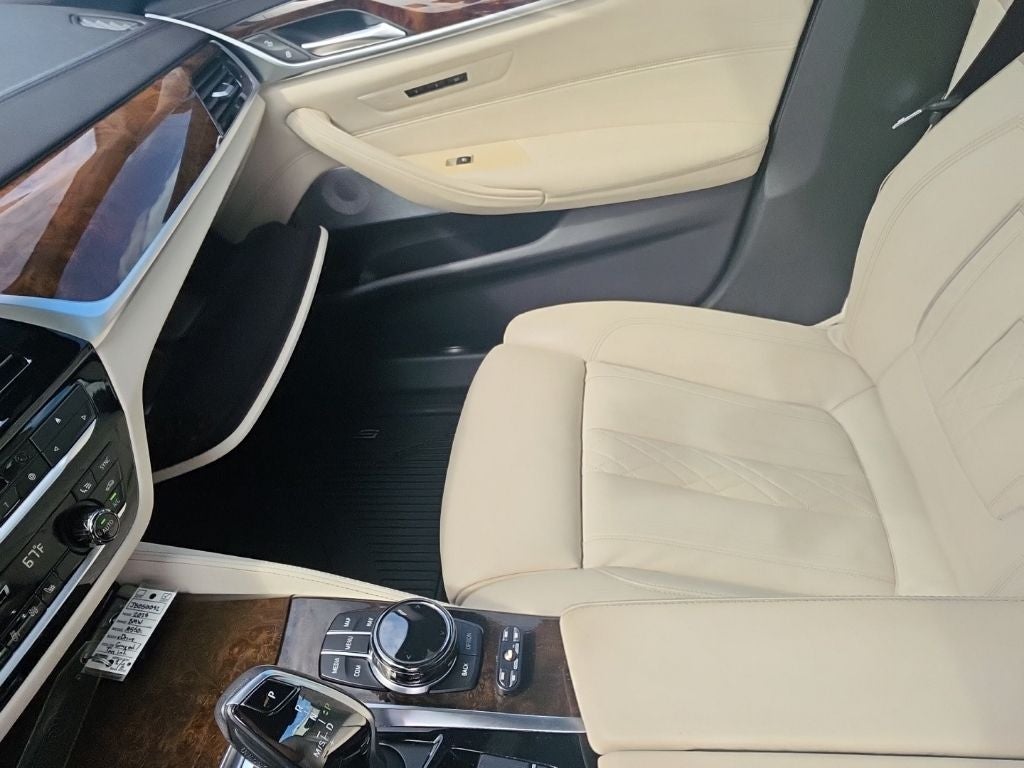 2018 BMW 5 Series M550i xDrive