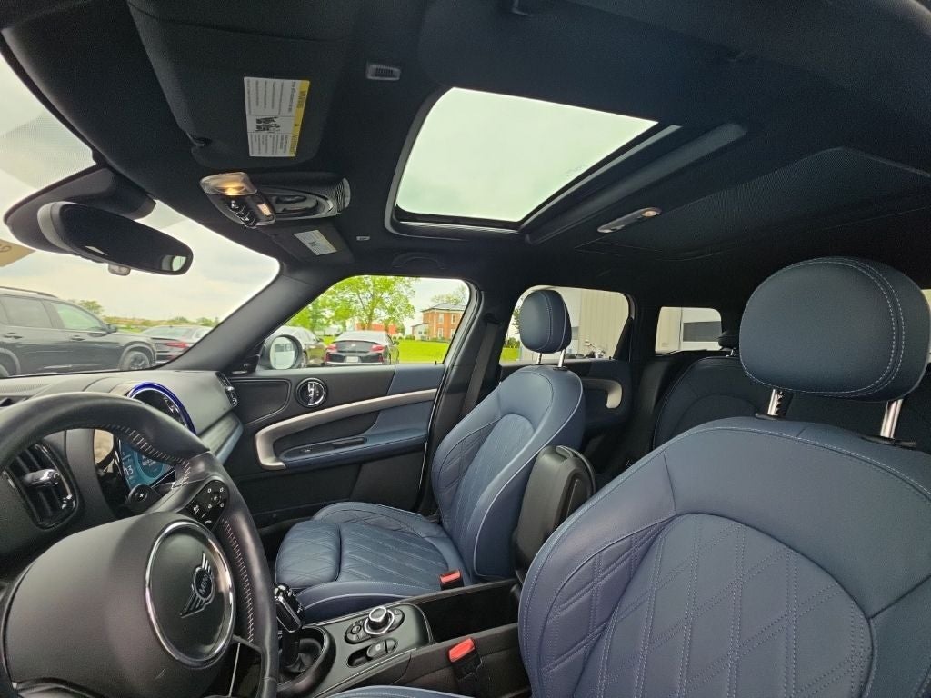 2024 MINI Cooper S Countryman Iconic