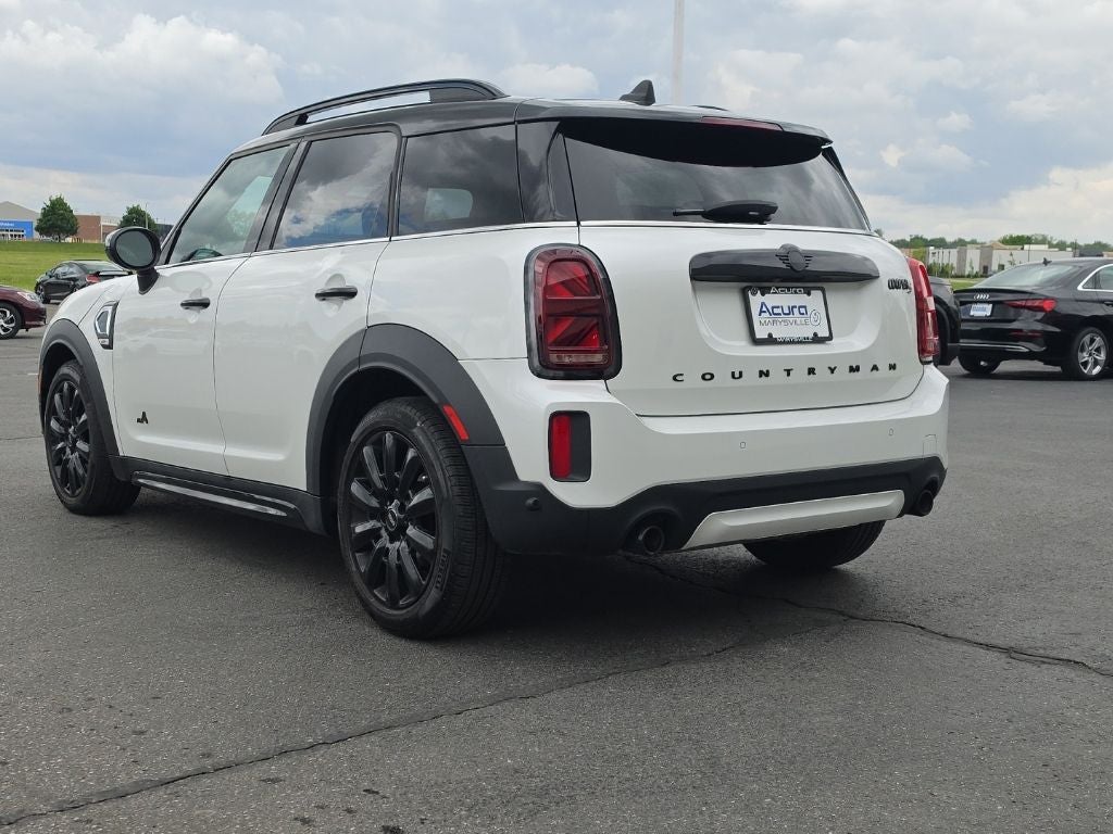 2024 MINI Cooper S Countryman Iconic