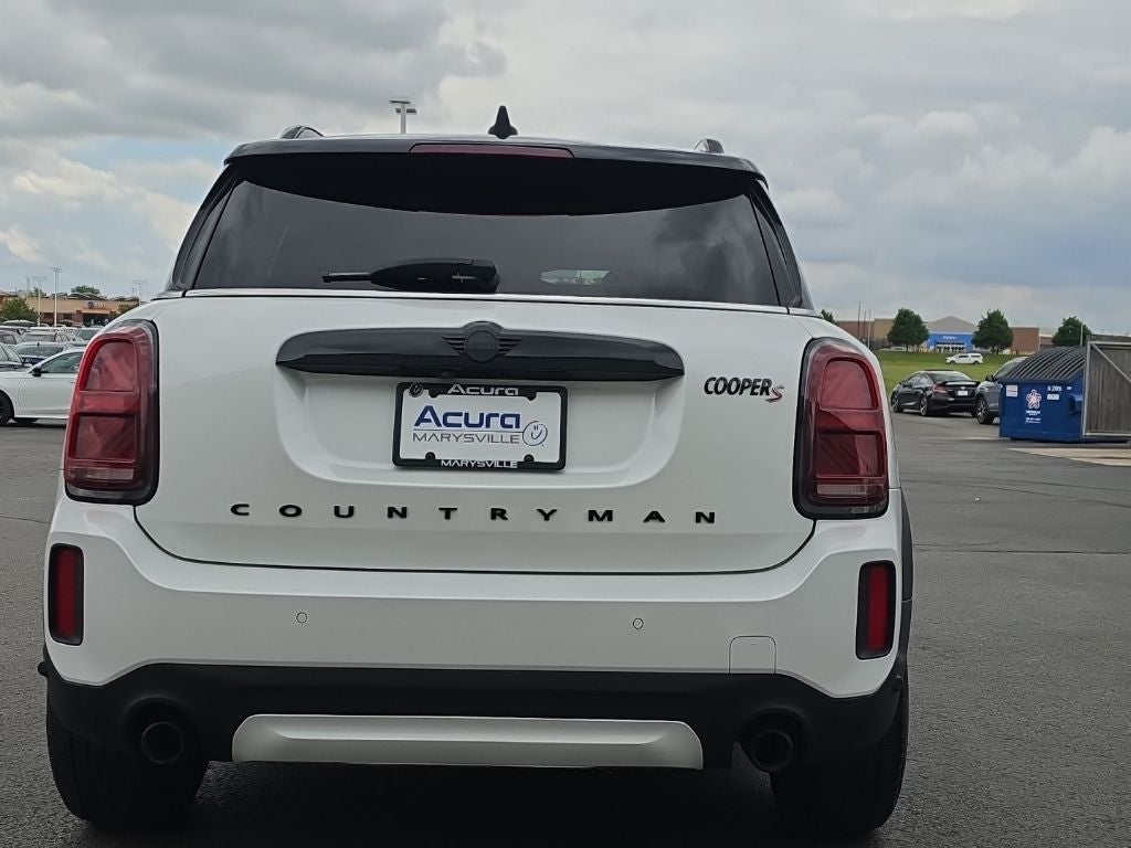 2024 MINI Cooper S Countryman Iconic