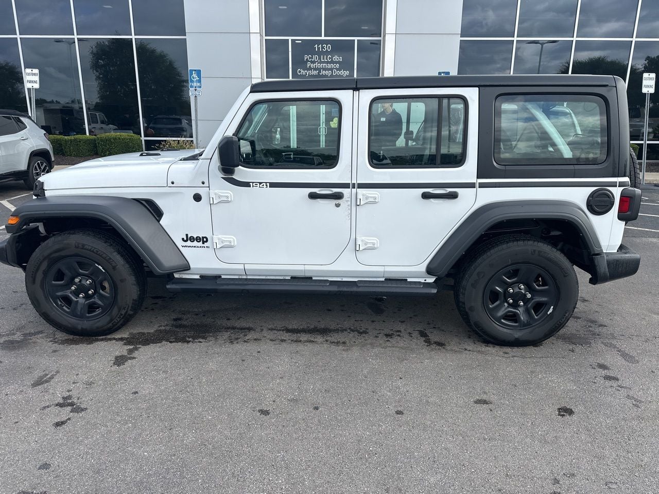 2023 Jeep Wrangler 4-Door Sport 4x4