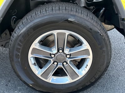 2023 Jeep Wrangler 4-Door Sahara