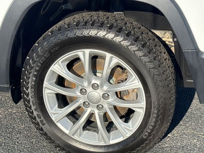 2019 Jeep Cherokee Sport