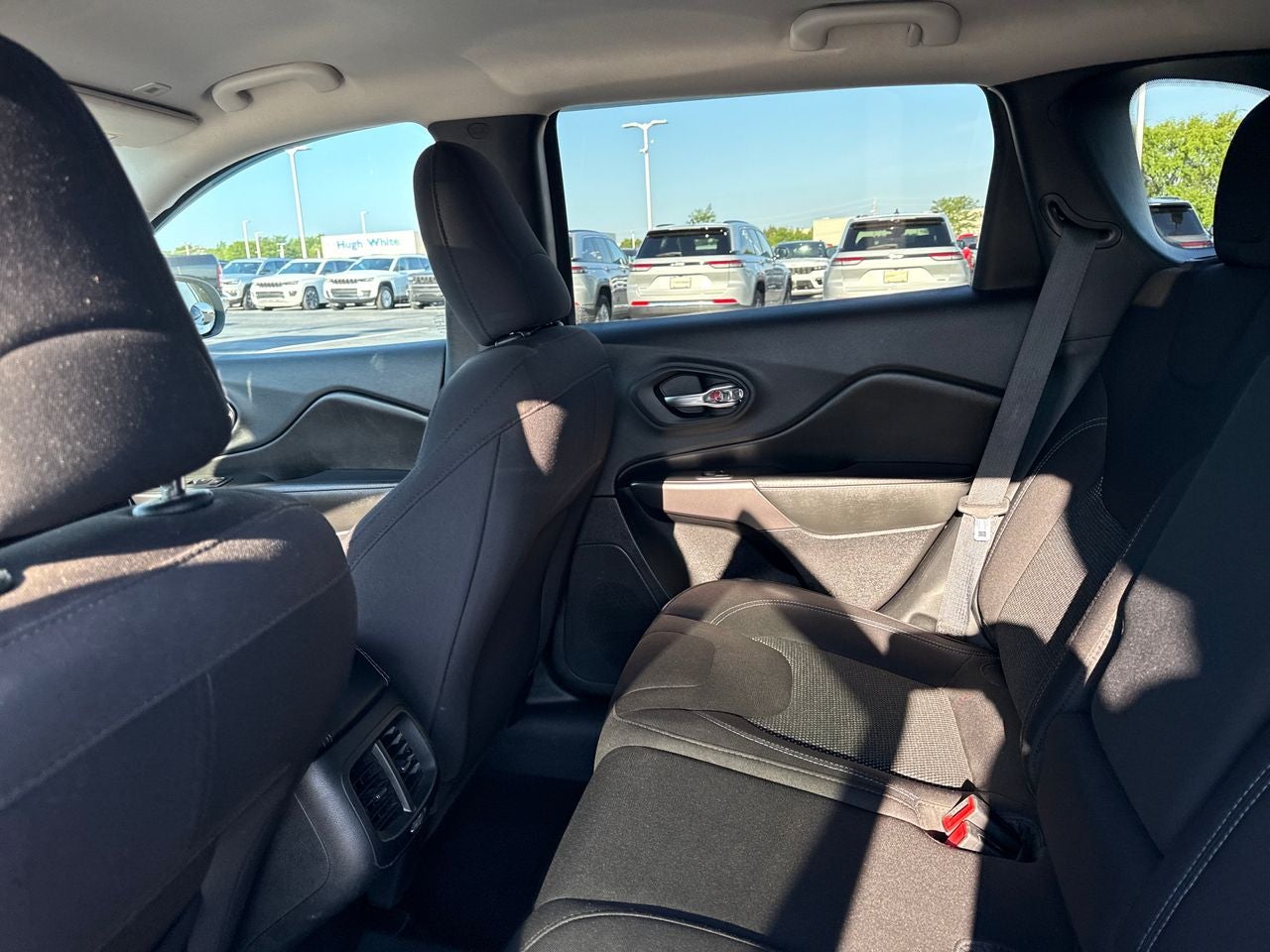 2019 Jeep Cherokee Sport