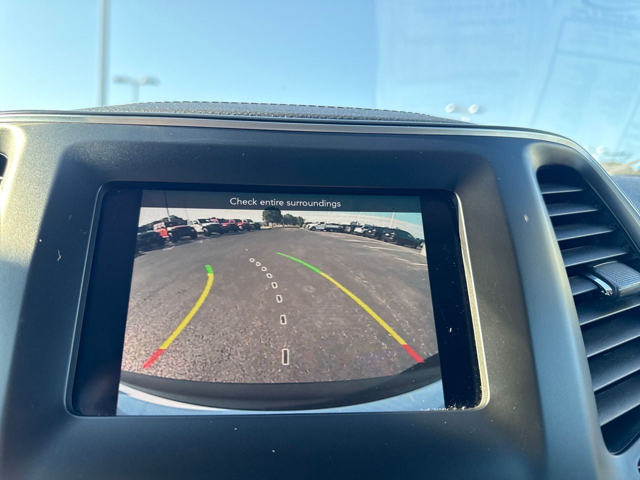 2019 Jeep Cherokee Sport