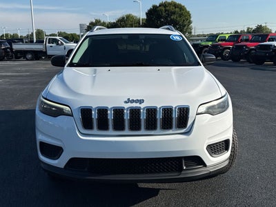 2019 Jeep Cherokee Sport