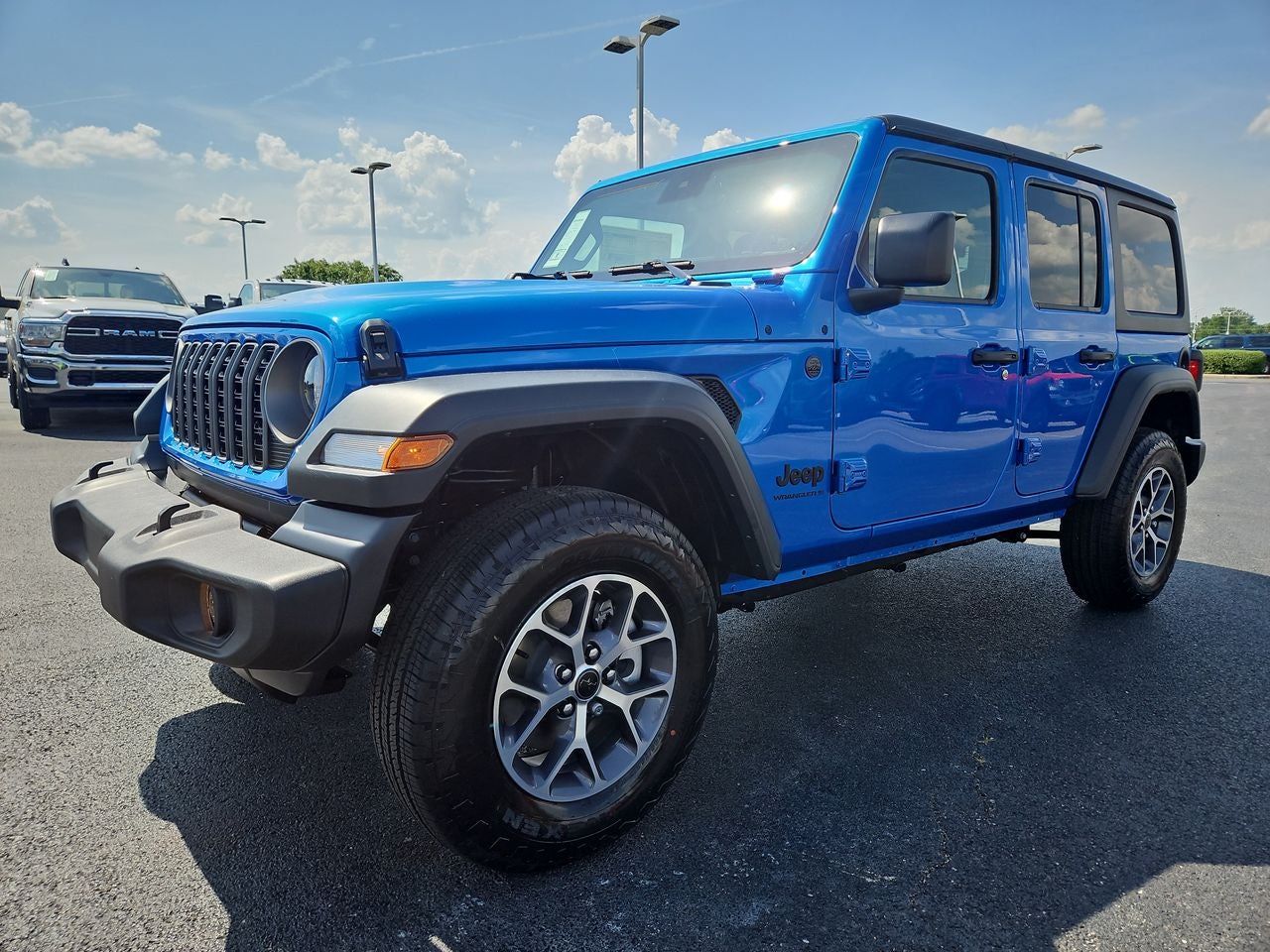2025 Jeep Wrangler WRANGLER 4-DOOR SPORT S