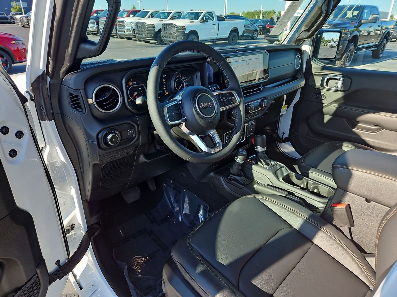 2025 Jeep Wrangler WRANGLER 4-DOOR SAHARA