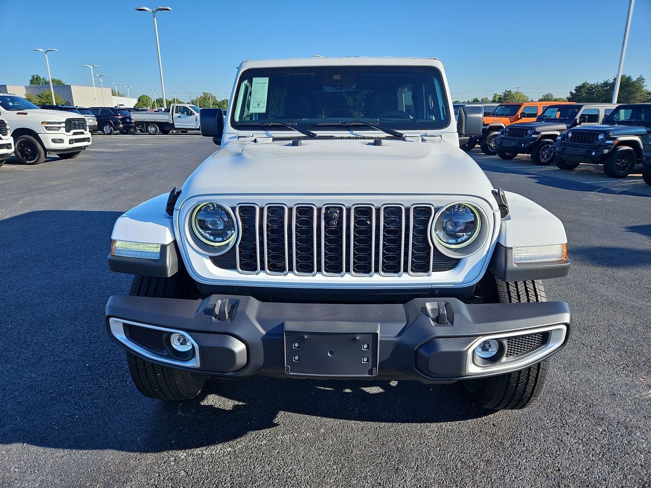 2025 Jeep Wrangler WRANGLER 4-DOOR SAHARA