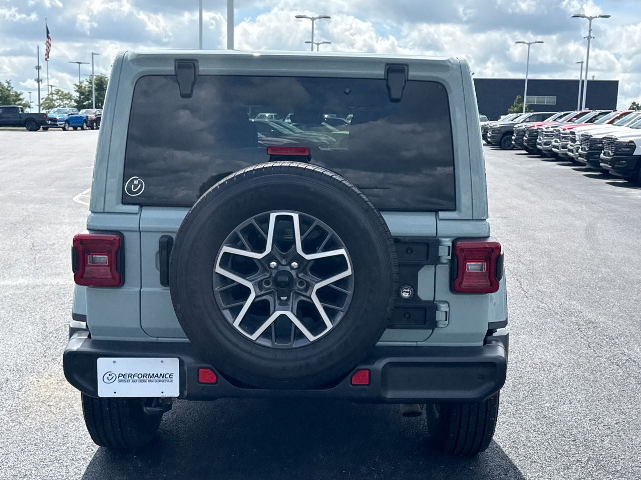 2024 Jeep Wrangler 4-Door Sahara 4x4