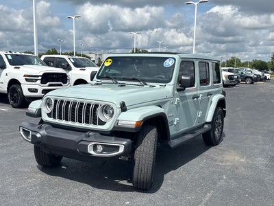 2024 Jeep Wrangler 4-Door Sahara 4x4