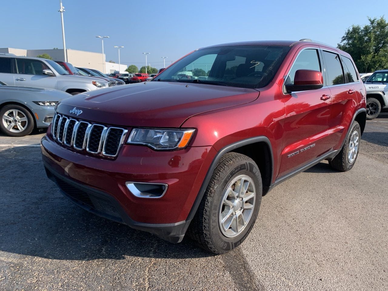 2019 Jeep Grand Cherokee Laredo E 4x4