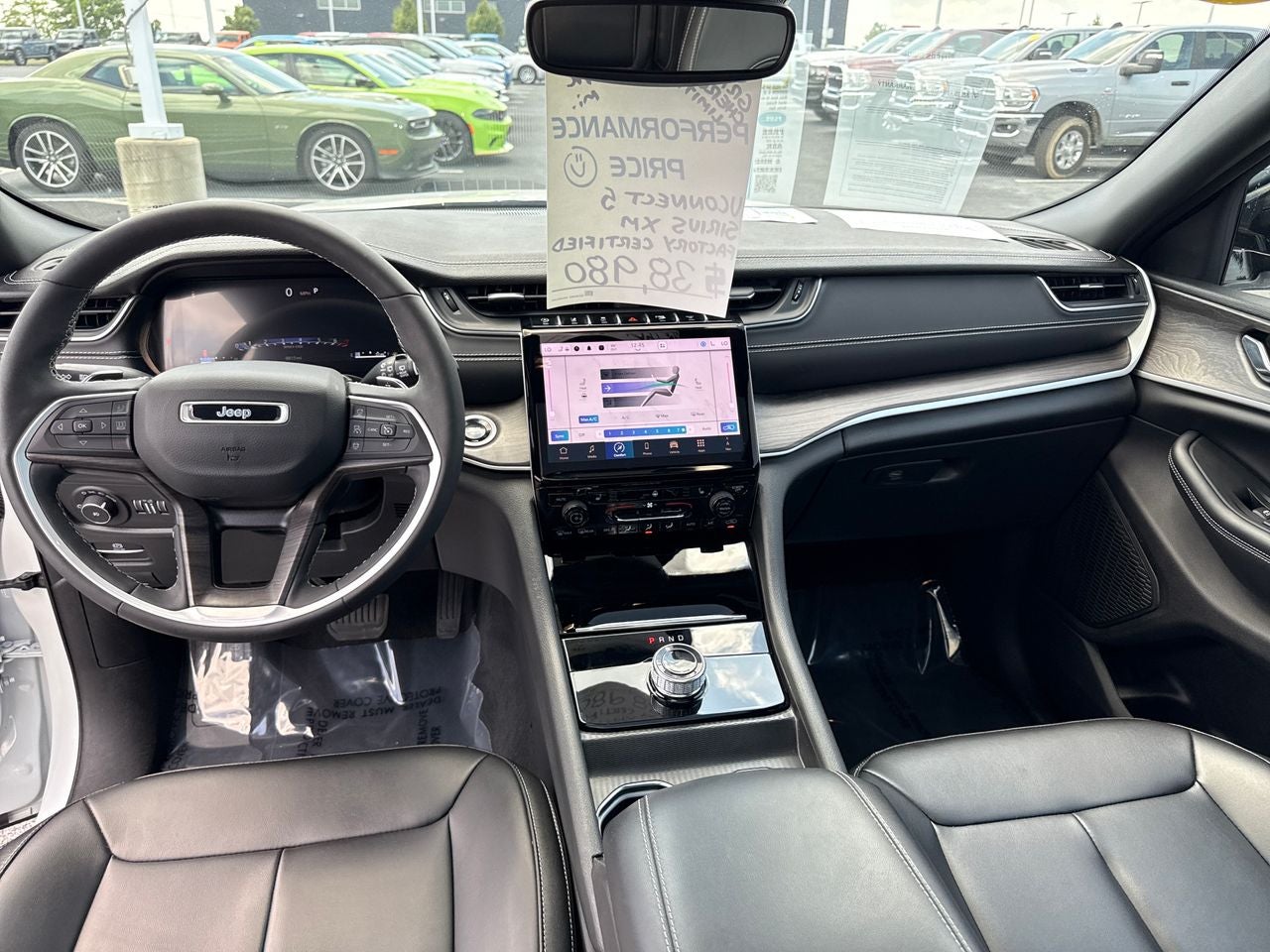 2024 Jeep Grand Cherokee Limited 4x2