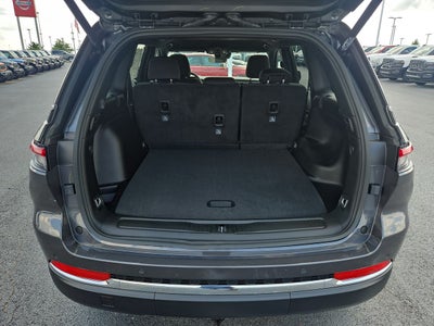 2025 Jeep Grand Cherokee GRAND CHEROKEE LAREDO 4X4