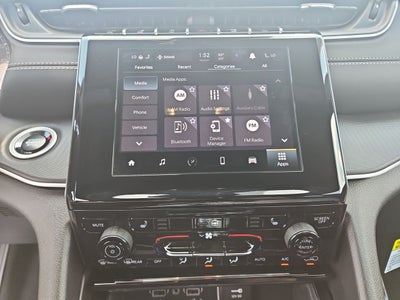 2025 Jeep Grand Cherokee GRAND CHEROKEE LAREDO 4X4