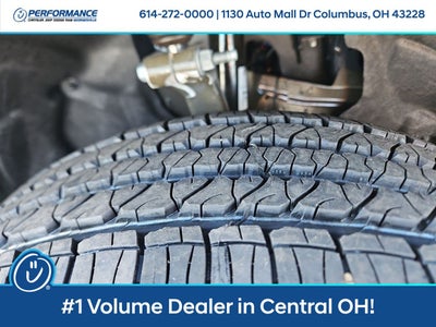 2025 Jeep Grand Cherokee GRAND CHEROKEE LAREDO 4X4