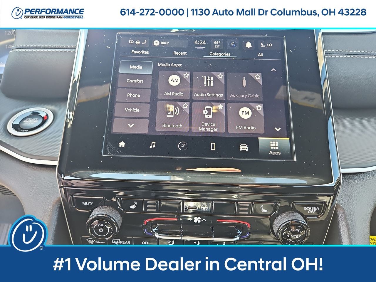 2025 Jeep Grand Cherokee GRAND CHEROKEE LAREDO 4X4