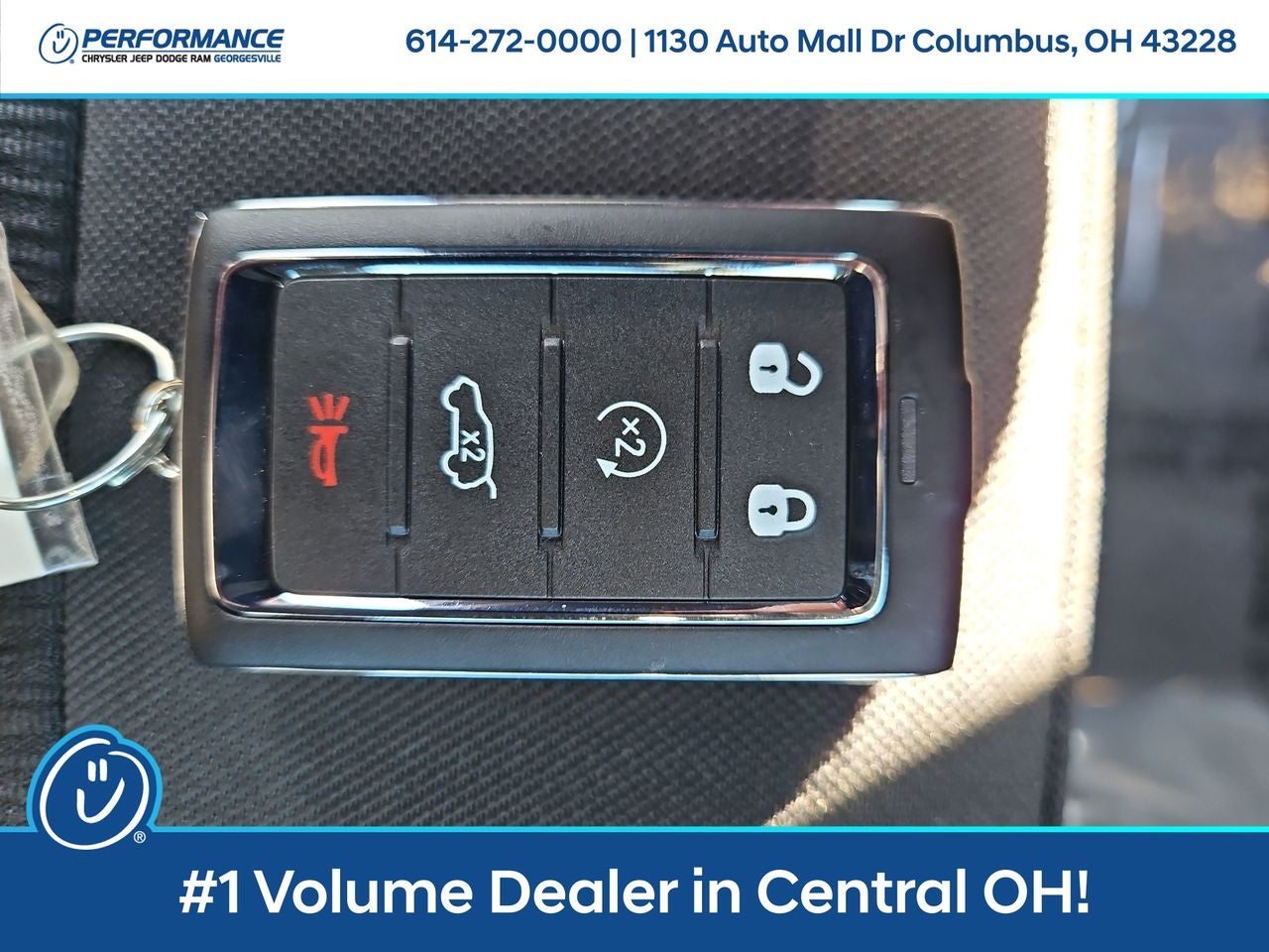 2025 Jeep Grand Cherokee GRAND CHEROKEE LAREDO 4X4