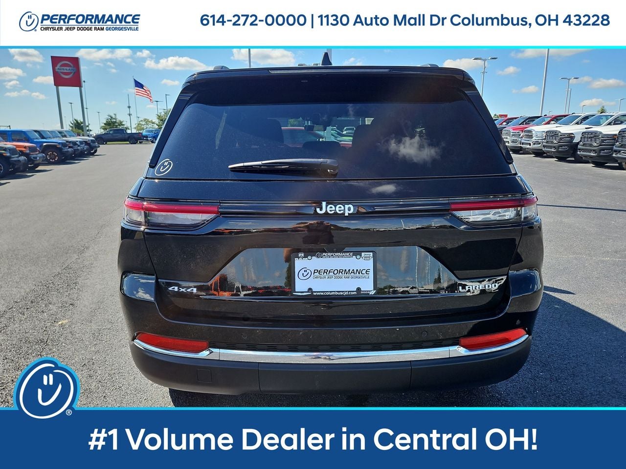 2025 Jeep Grand Cherokee GRAND CHEROKEE LAREDO 4X4