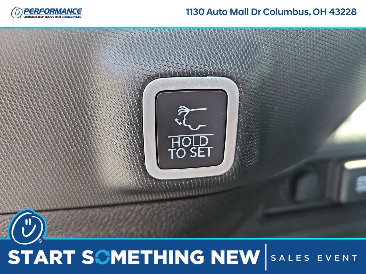 2025 Jeep Grand Cherokee GRAND CHEROKEE LAREDO 4X4