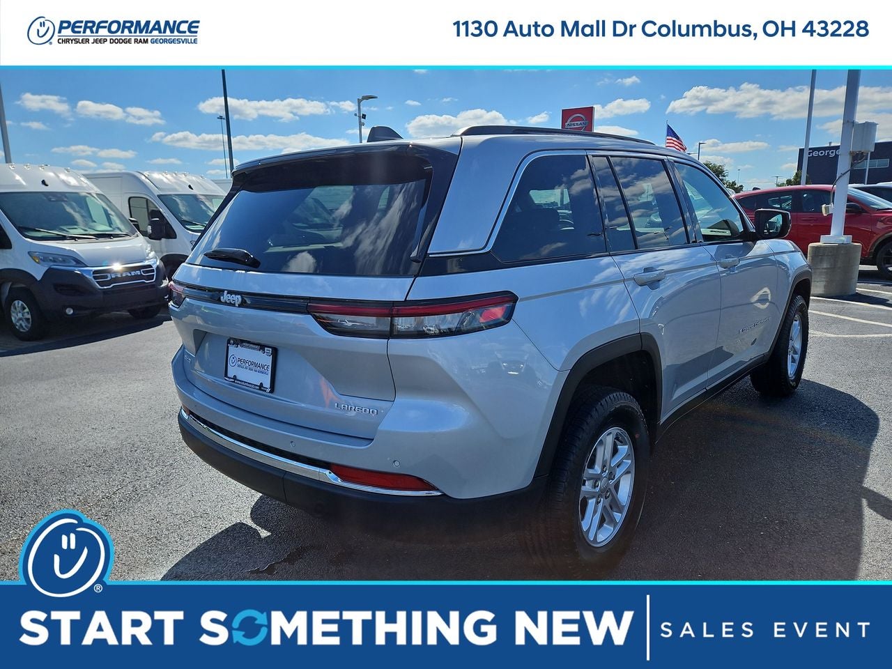 2025 Jeep Grand Cherokee GRAND CHEROKEE LAREDO 4X4