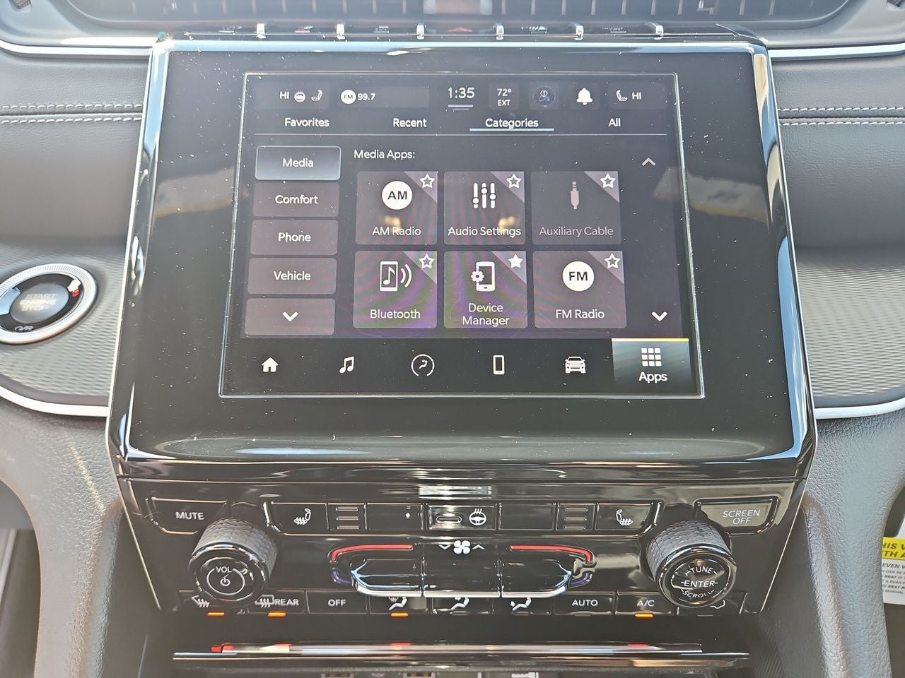 2025 Jeep Grand Cherokee GRAND CHEROKEE LAREDO 4X4