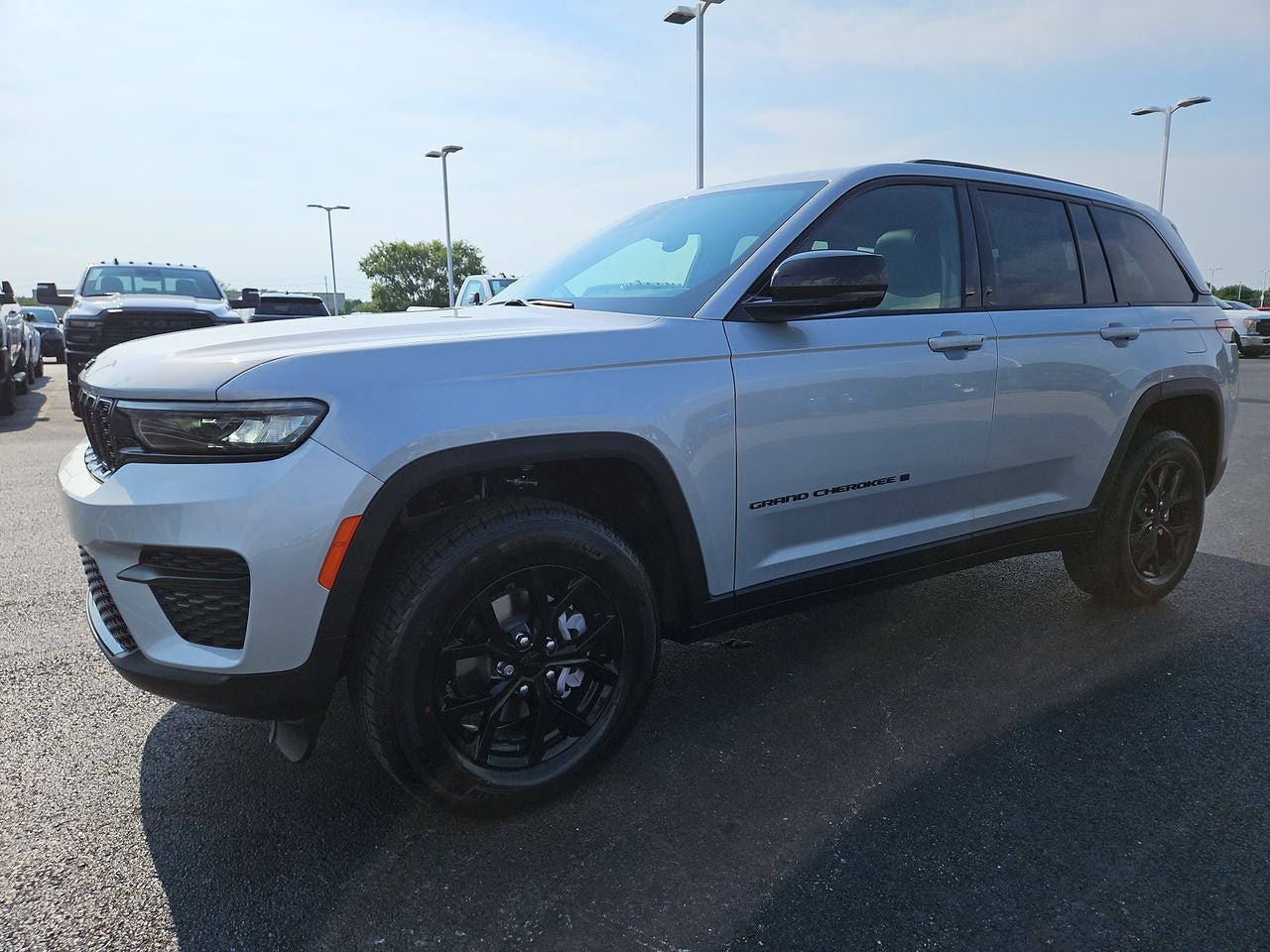 2025 Jeep Grand Cherokee GRAND CHEROKEE ALTITUDE X 4X4