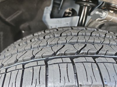 2025 Jeep Grand Cherokee GRAND CHEROKEE LAREDO 4X4