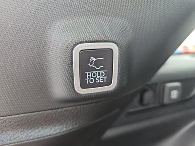 2025 Jeep Grand Cherokee GRAND CHEROKEE LAREDO 4X4