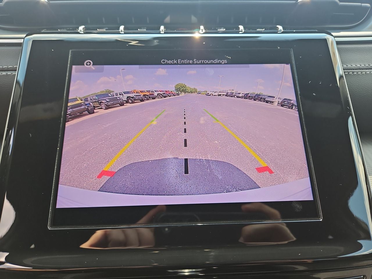 2025 Jeep Grand Cherokee GRAND CHEROKEE LAREDO 4X4