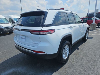 2025 Jeep Grand Cherokee GRAND CHEROKEE LAREDO 4X4
