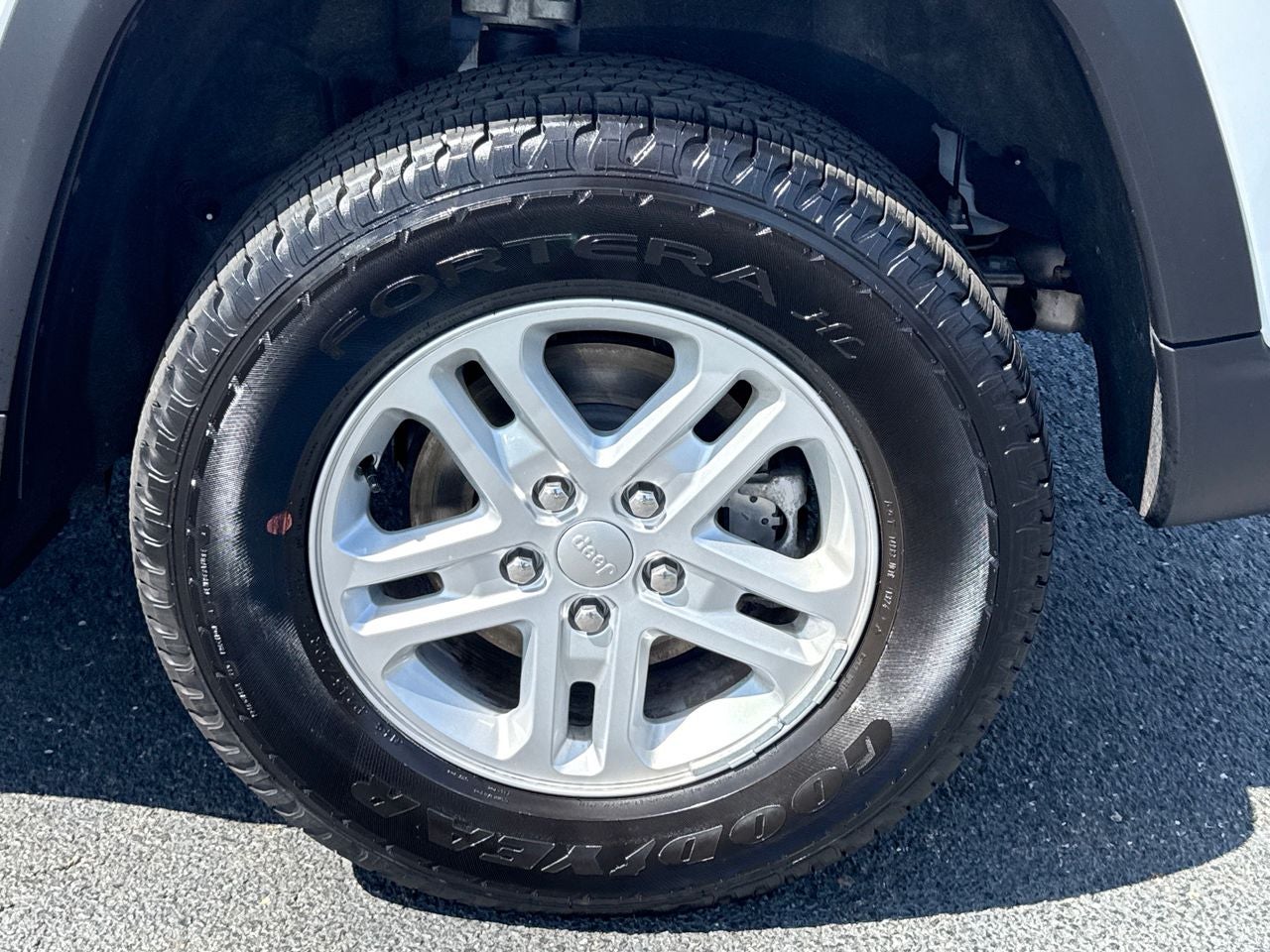 2024 Jeep Grand Cherokee Laredo 4x4