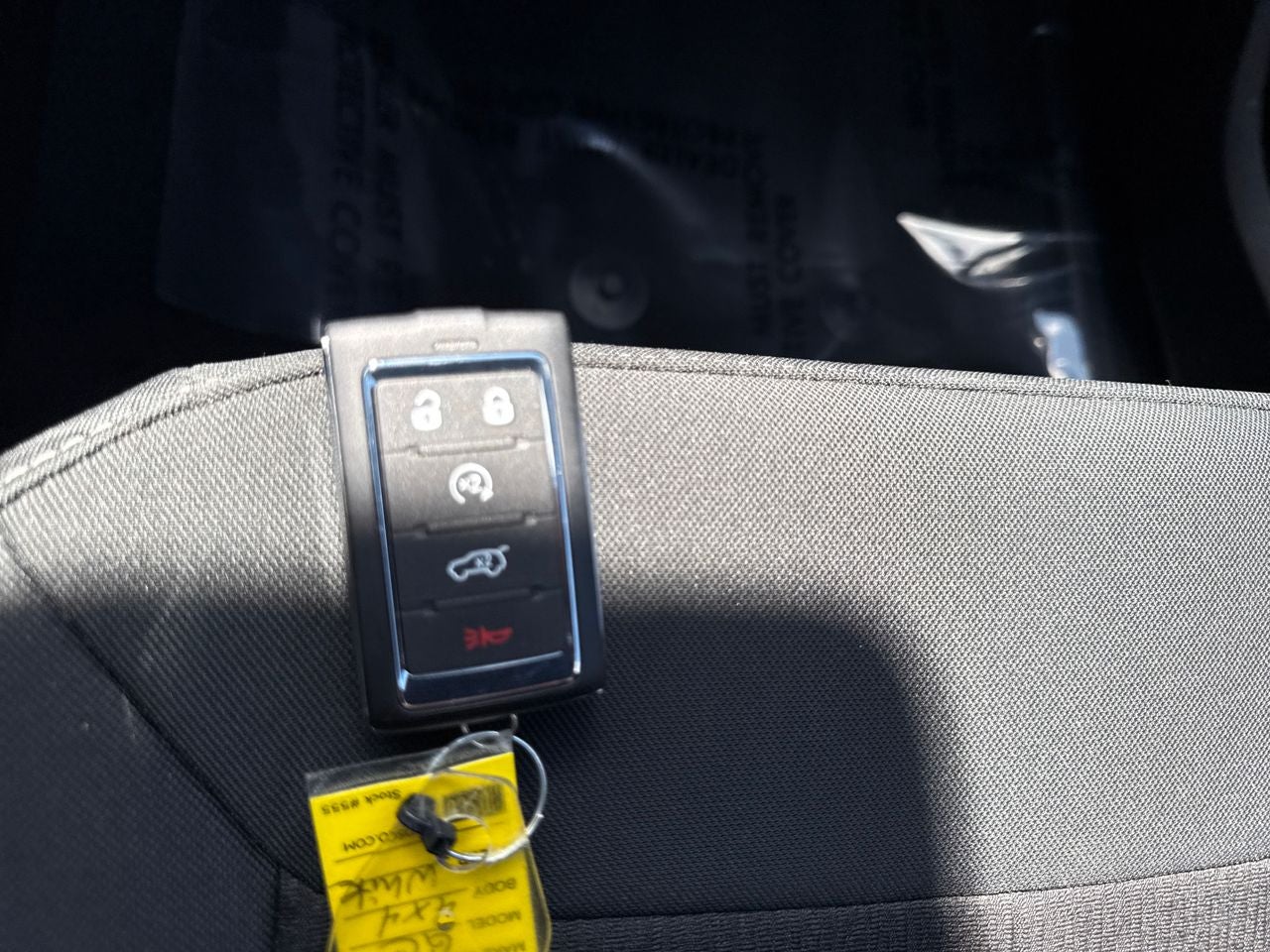 2024 Jeep Grand Cherokee Laredo 4x4