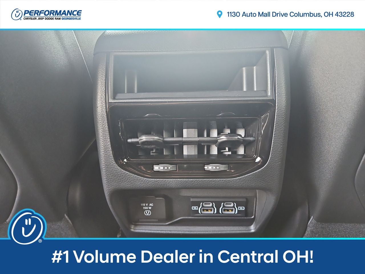 2025 Jeep Grand Cherokee GRAND CHEROKEE LAREDO 4X4