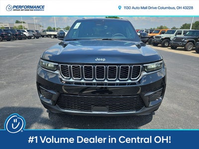 2025 Jeep Grand Cherokee GRAND CHEROKEE LAREDO 4X4