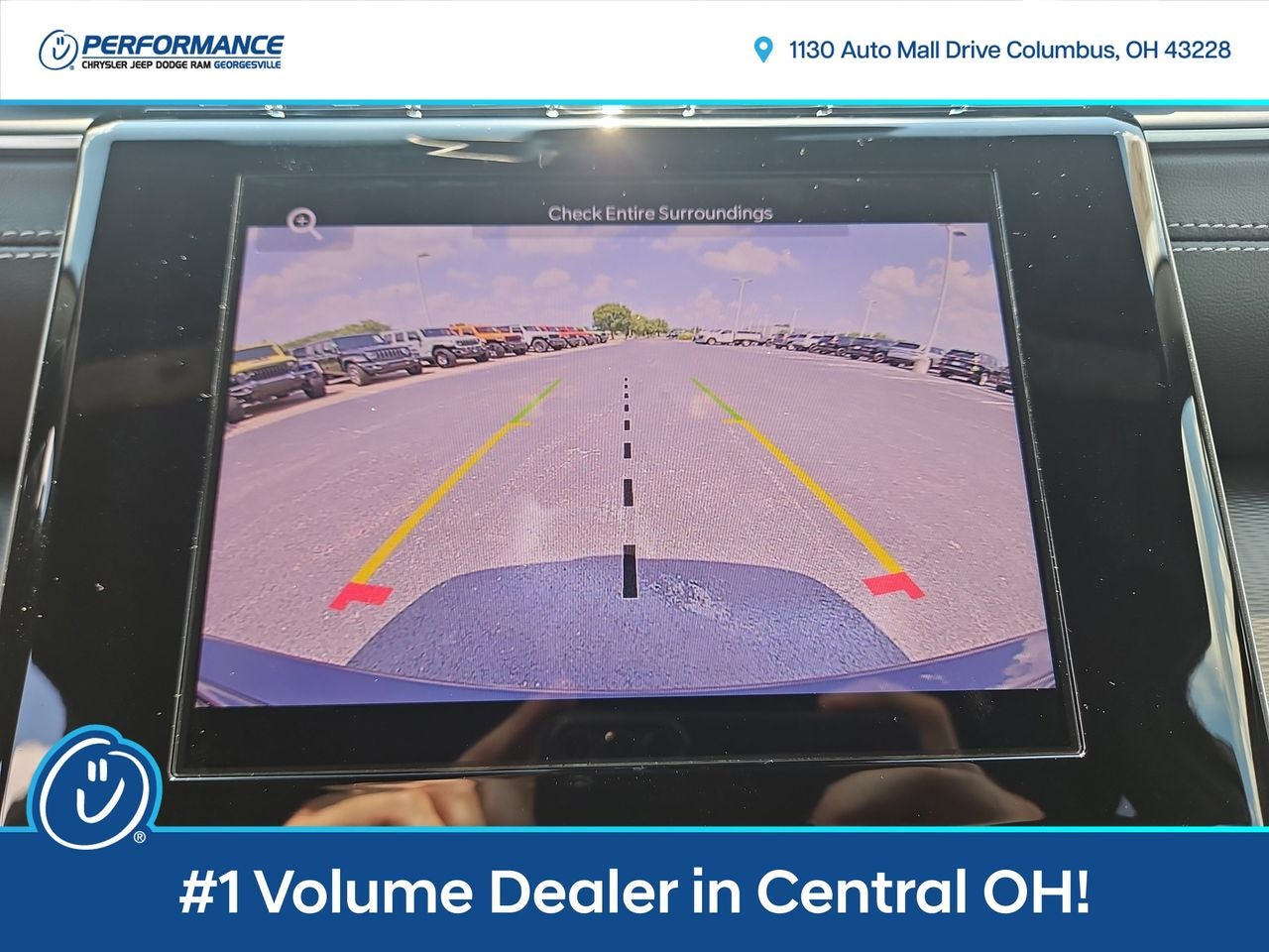 2025 Jeep Grand Cherokee GRAND CHEROKEE LAREDO 4X4