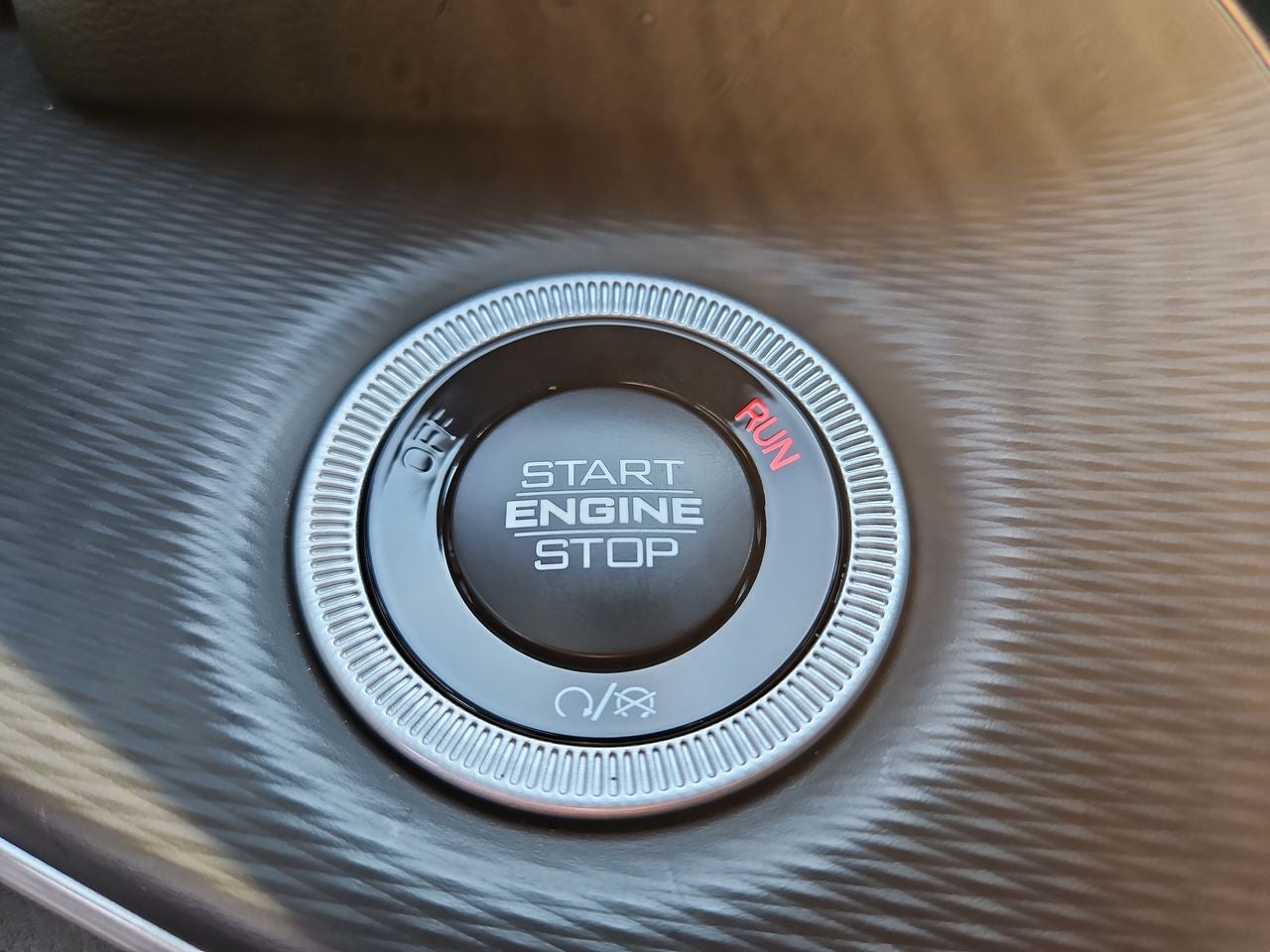 2025 Jeep Grand Cherokee GRAND CHEROKEE LAREDO 4X4