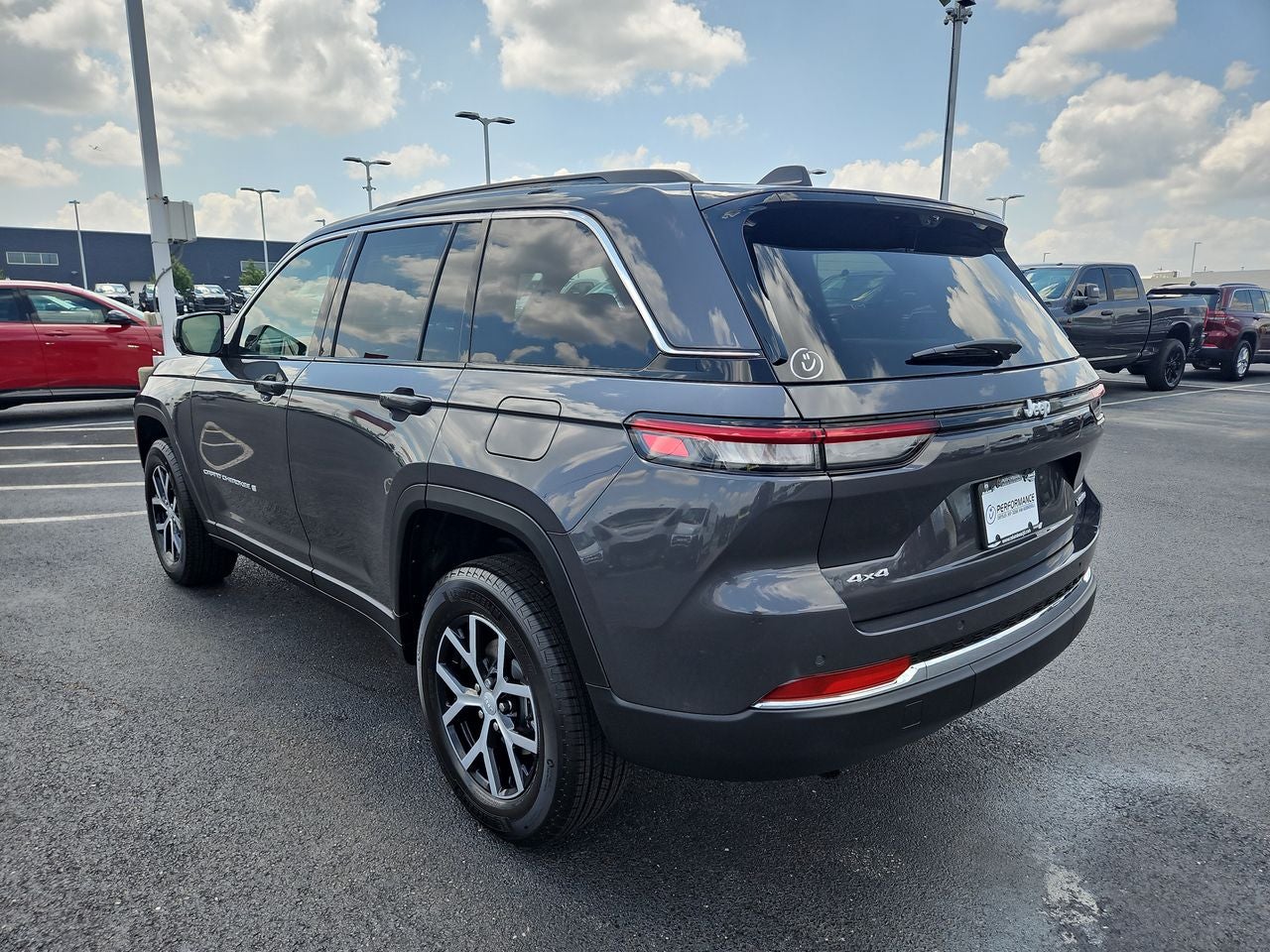 2025 Jeep Grand Cherokee GRAND CHEROKEE LIMITED 4X4