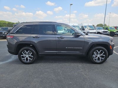 2025 Jeep Grand Cherokee GRAND CHEROKEE LIMITED 4X4