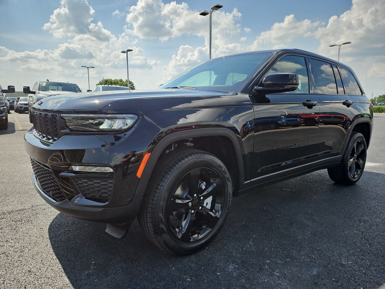 2025 Jeep Grand Cherokee GRAND CHEROKEE LIMITED 4X4
