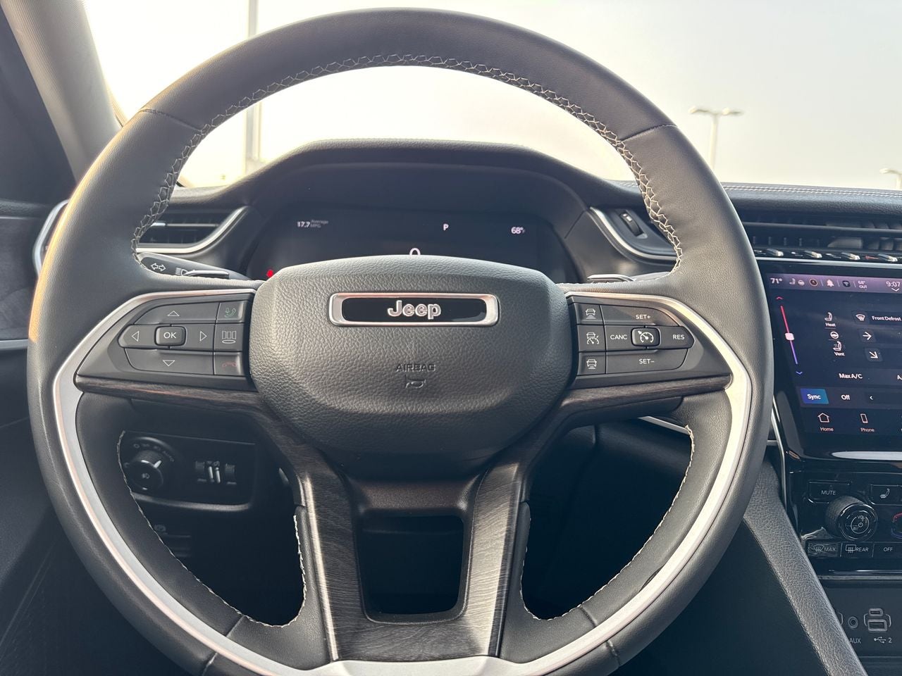 2023 Jeep Grand Cherokee Limited 4x4