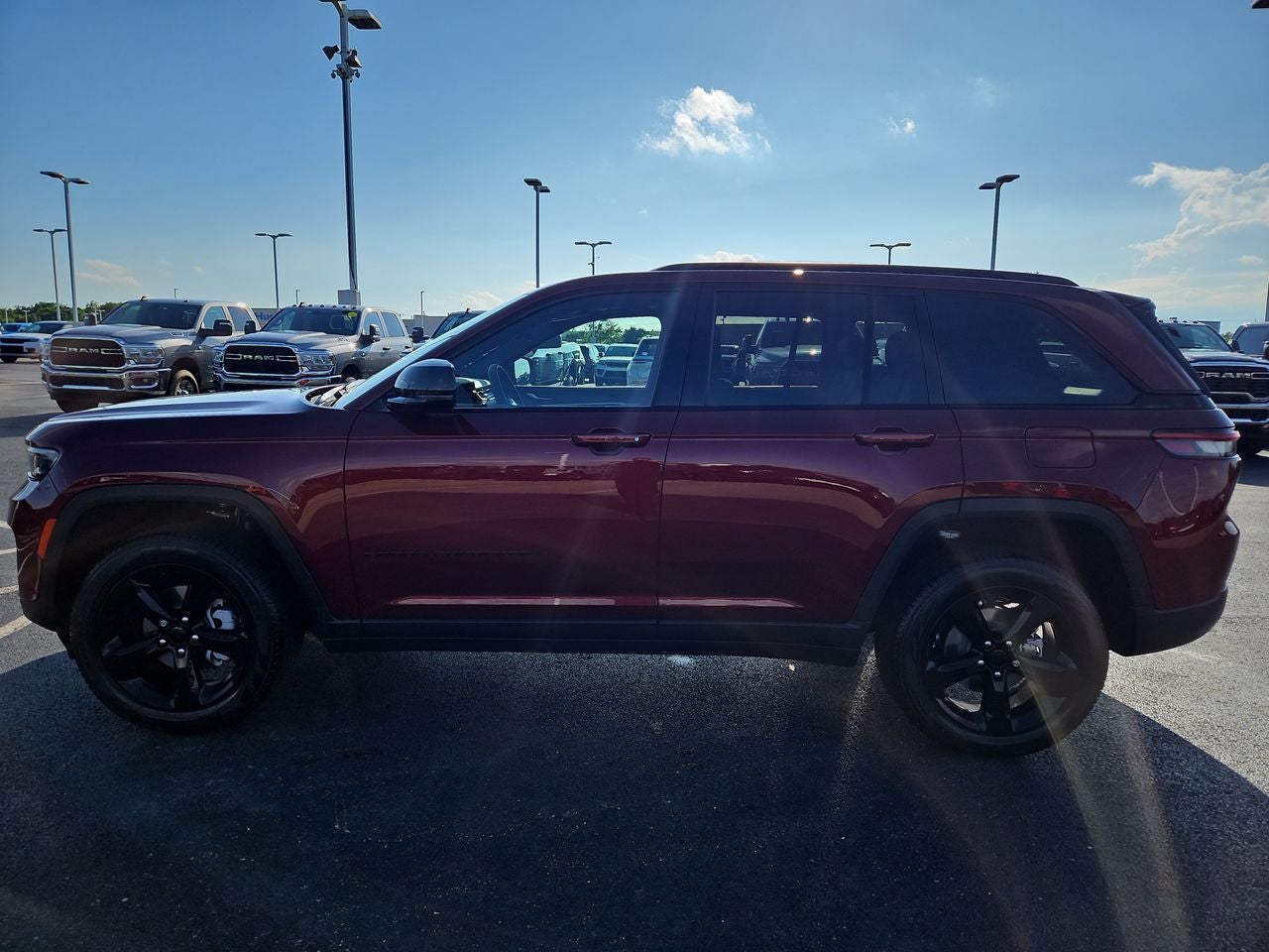 2025 Jeep Grand Cherokee GRAND CHEROKEE LIMITED 4X4