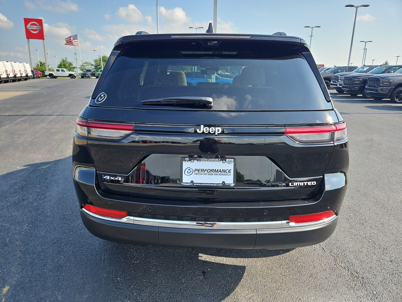 2025 Jeep Grand Cherokee GRAND CHEROKEE LIMITED 4X4