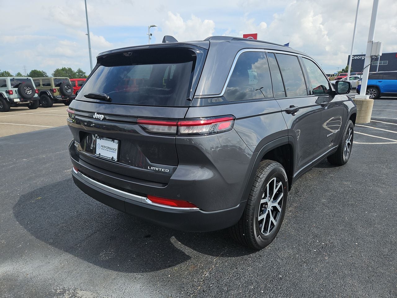 2025 Jeep Grand Cherokee GRAND CHEROKEE LIMITED 4X4